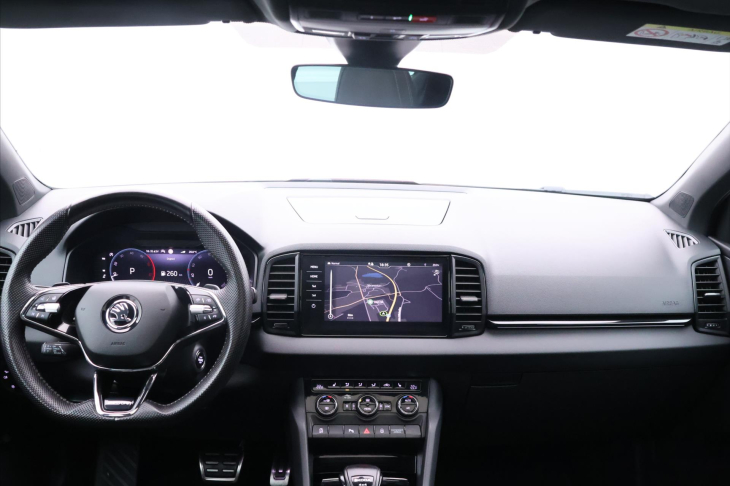 Škoda Karoq 2,0 TDI DSG 4x4 CZ Sportline DPH