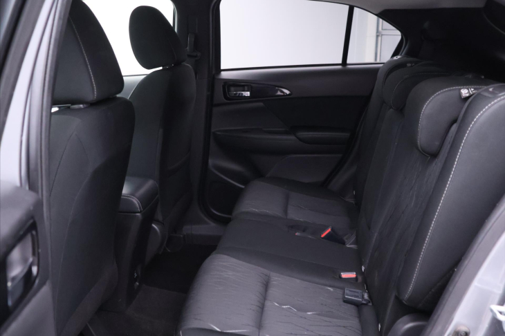 Mitsubishi Eclipse Cross 1,5 T-MIVEC 120kW Aut.klima