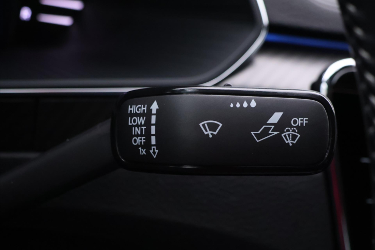 Škoda Superb 2,0 TDI DSG Sportline CZ 1.Maj