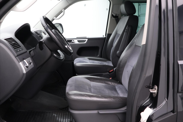Volkswagen Multivan 2,0 TSI 150kW 4M DSG Highline CZ