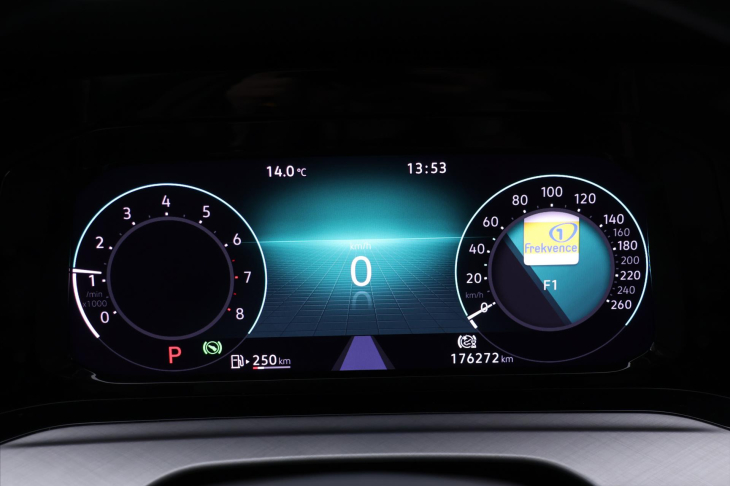 Volkswagen Golf 1,5 TSI EVO 110kW mHEV Life DSG