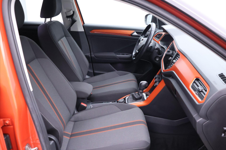 Volkswagen T-Roc 2,0 TDI 110kW DSG 4M Style