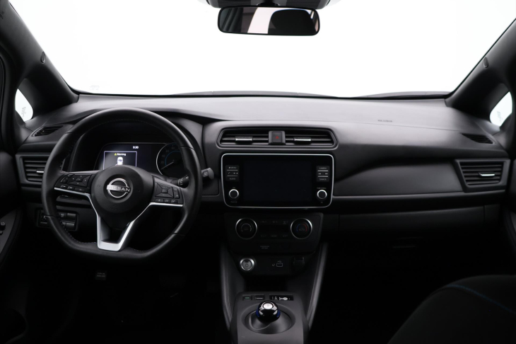 Nissan Leaf 110kW ACENTA 40kWh CZ