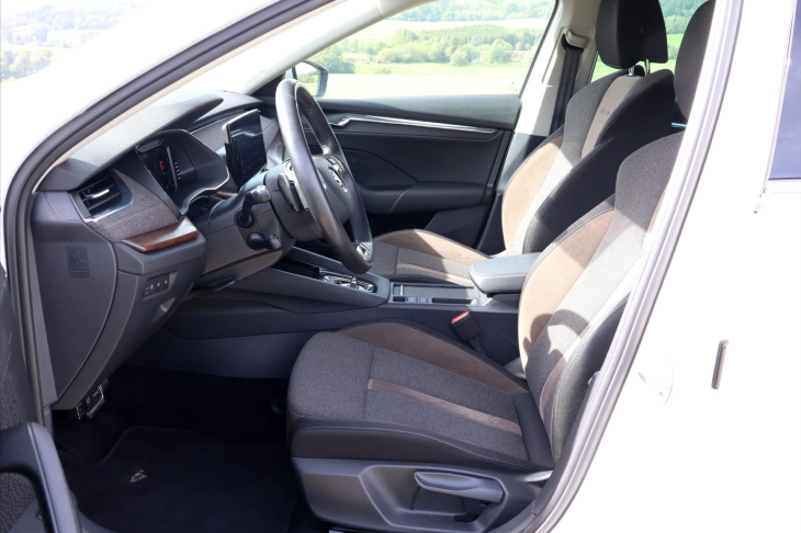 Škoda Octavia 2,0 TDI 147kW DSG CZ Scout DPH