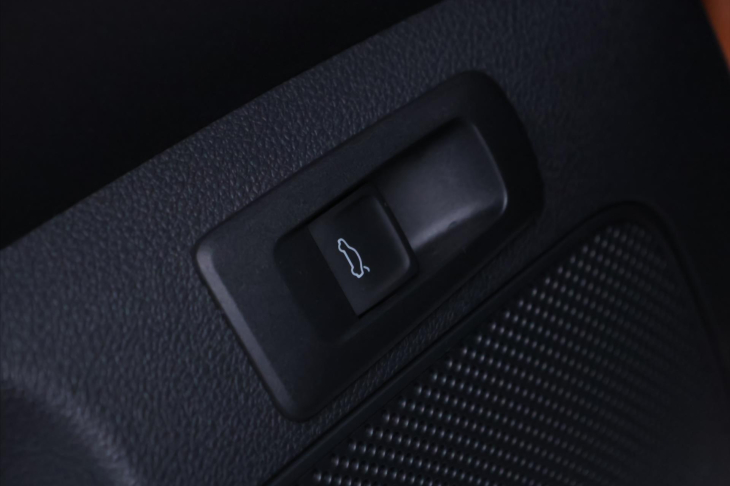 Škoda Karoq 2,0 TDI DSG Sportline 4x4 DPH