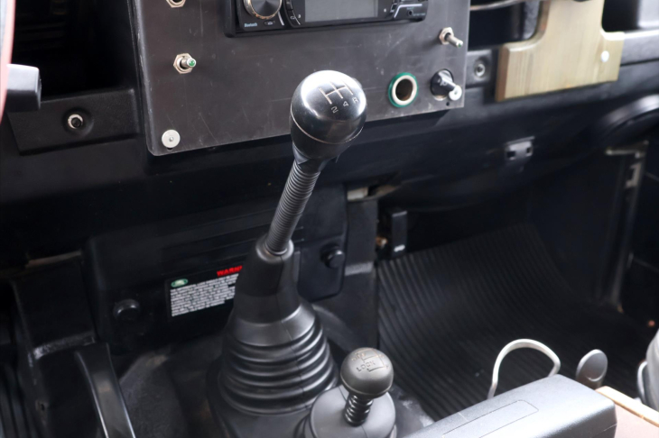 Land Rover Defender 2,5 110 Hard Top