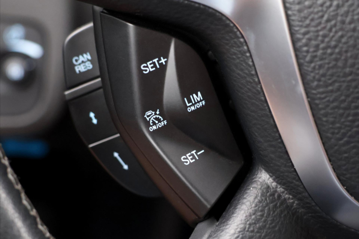 Ford Kuga 2,0 TDCi 132kW 4x4 Titanium