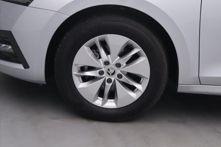 Škoda Octavia 2,0 TDI 110 kW Virtual Navi DPH