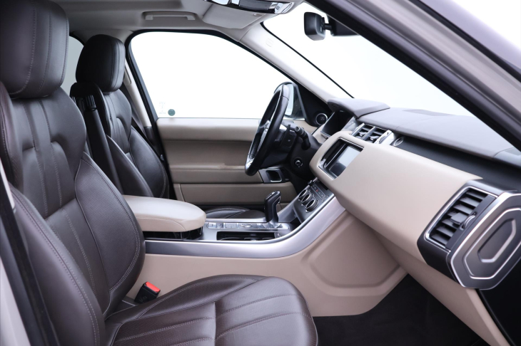 Land Rover Range Rover 3,0 SDV6 215kW HSE CZ DPH