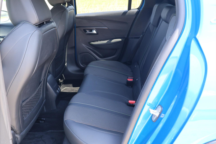 Peugeot 208 1,2 PT 74kW GT-Line LED