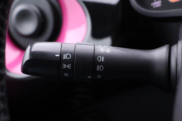 Toyota Aygo 1,0 VVT-i 53kW Selection x-cite CZ