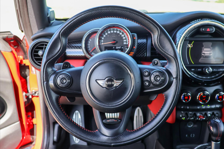 Mini Cooper 2,0 JCW 170kW Automat H/K LED