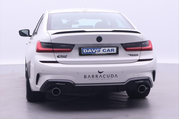 BMW Řada 3 2.0 330i 190kW M-Sport CZ DPH