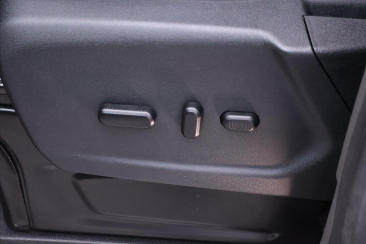 Ford Tourneo Custom 2,0 EcoBlue 125kW Titanium CZ DPH