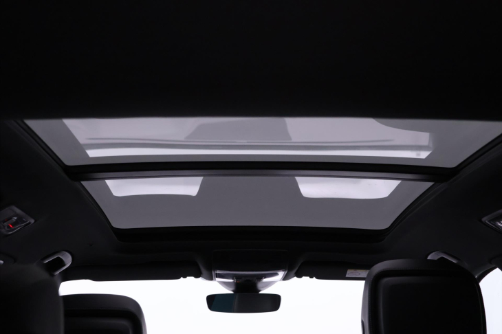 Volkswagen Passat 2,0 TSI 206kW R-line Highline