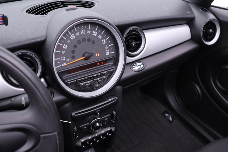 Mini One 1,6 i 72kw Cabrio serv. kniha