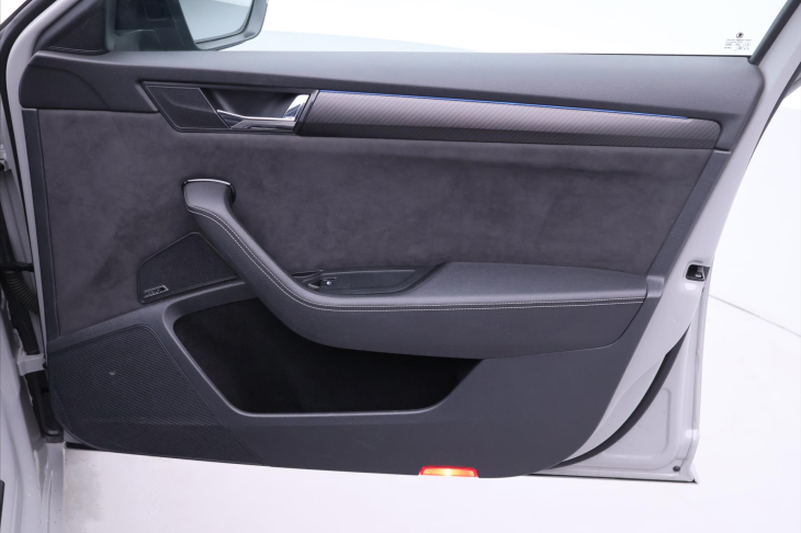 Škoda Superb 2,0 TSI 140kW DSG CZ Sportline