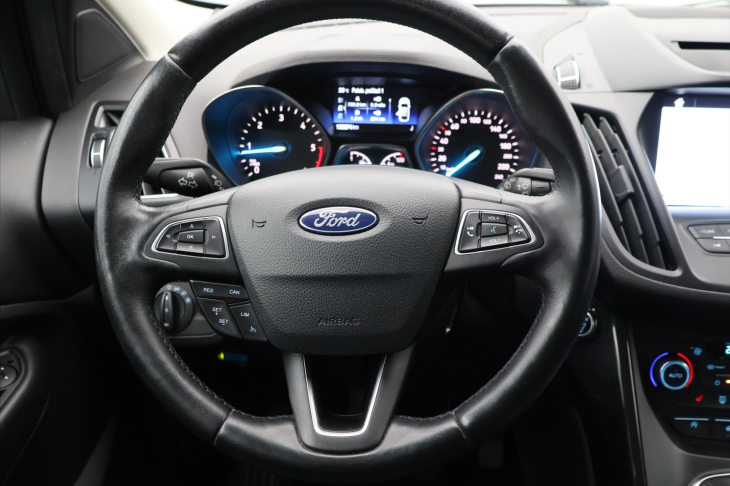 Ford Kuga 1,5 TDCI 88kW CZ Titanium DPH