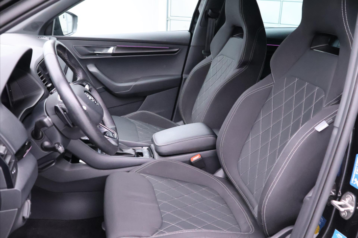 Škoda Karoq 2,0 TSI DSG 4x4 Sportline DPH