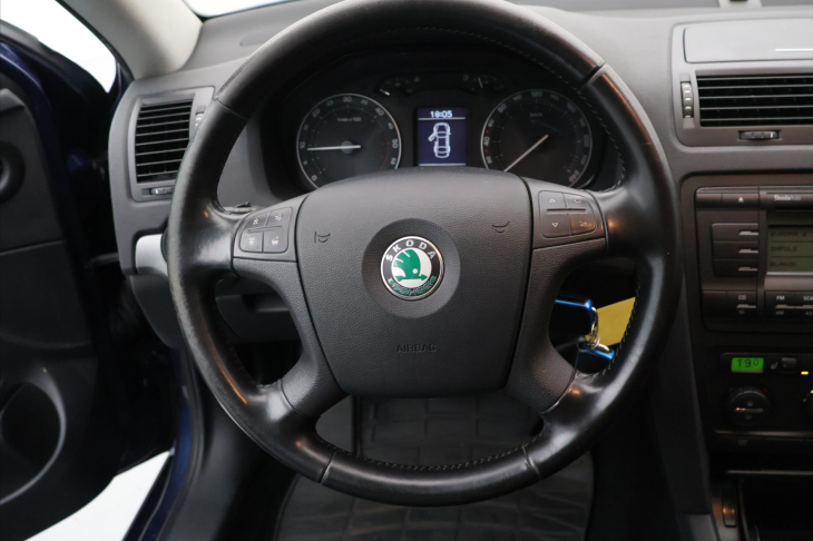 Škoda Octavia 2.0 TDI 103kW Elegance Webasto