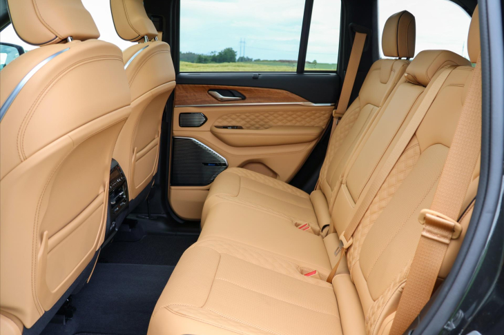 Jeep Grand Cherokee 2,0 4xe Summit Plug-In CZ DPH