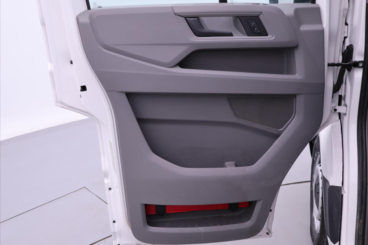 Volkswagen Crafter 2,0 TDI 103kW L2H2 DPH 1.Maj