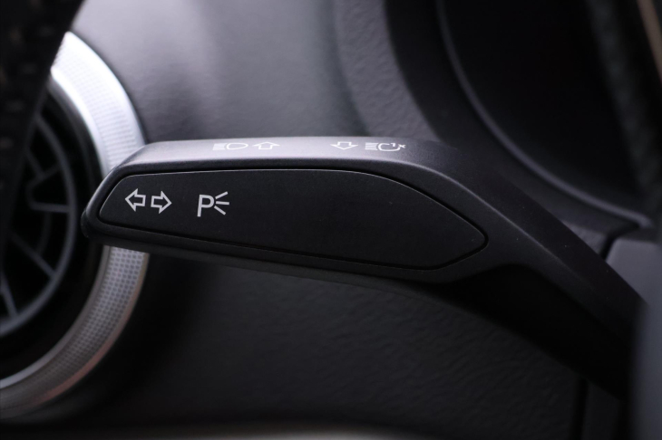 Audi A3 1,0 30TFSI S-line Virtual DPH