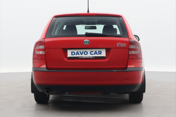 Škoda Octavia 1,6 i 75kW CZ 1.Maj Klima Tour