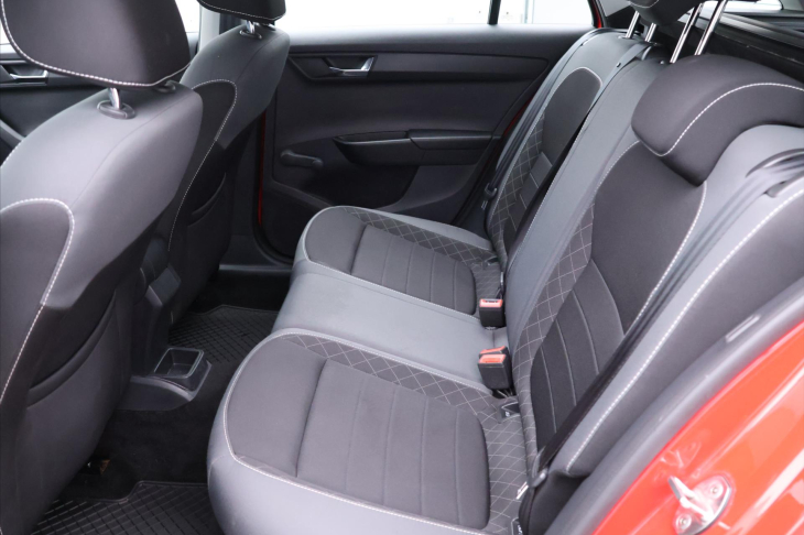 Škoda Fabia 1,0 TSI 70kW Klima DPH CZ