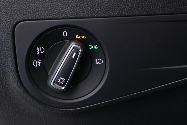 Volkswagen Tiguan 1,5 TSi 110kW DSG Highline CZ