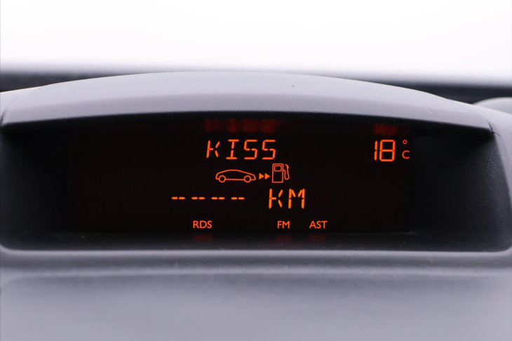 Peugeot Partner Tepee 1,6 VTI 88kW Family Panorama