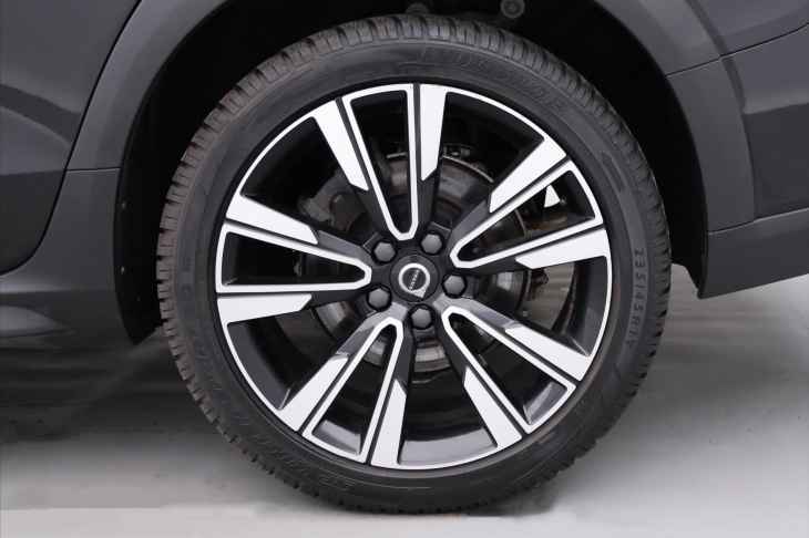 Volvo V60 2,0 B4 AWD Cross Country DPH