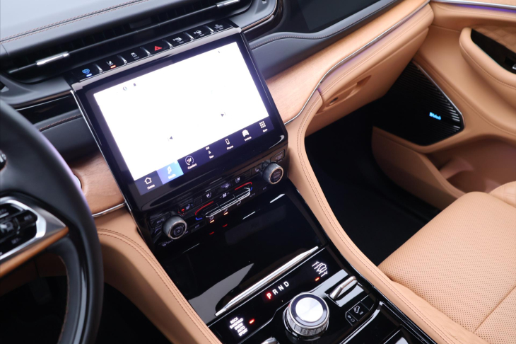 Jeep Grand Cherokee 2,0 4xe Summit Plug-In CZ DPH