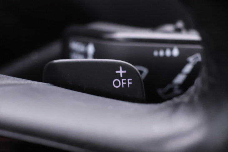 Škoda Octavia 2,0 TDI 110kW CZ LED Aut.Klima