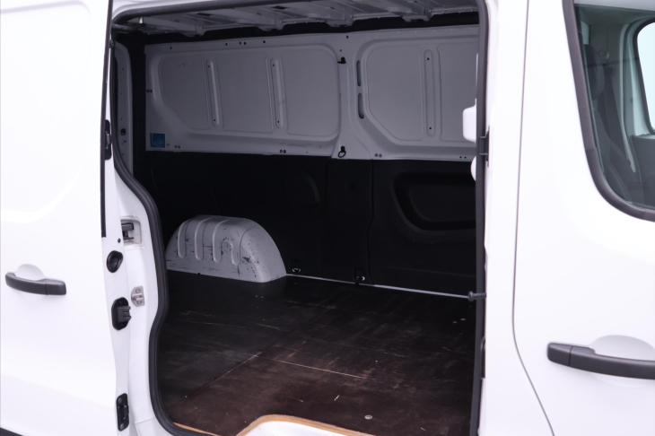 Renault Trafic 2,0 dCi 107kW 1.Maj CZ DPH