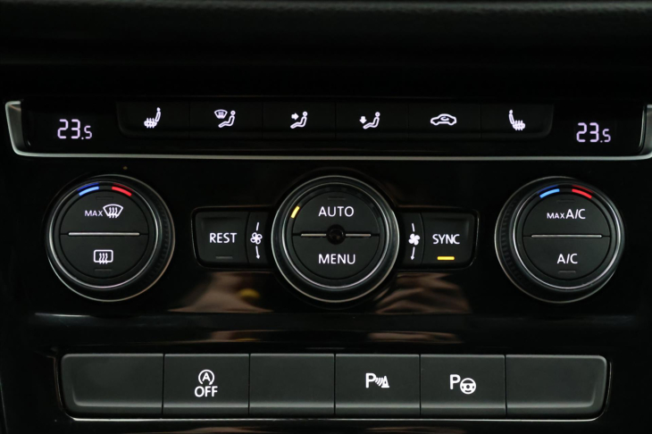 Volkswagen Touran 1,4 TSI 110kW DSG Join 7-Míst