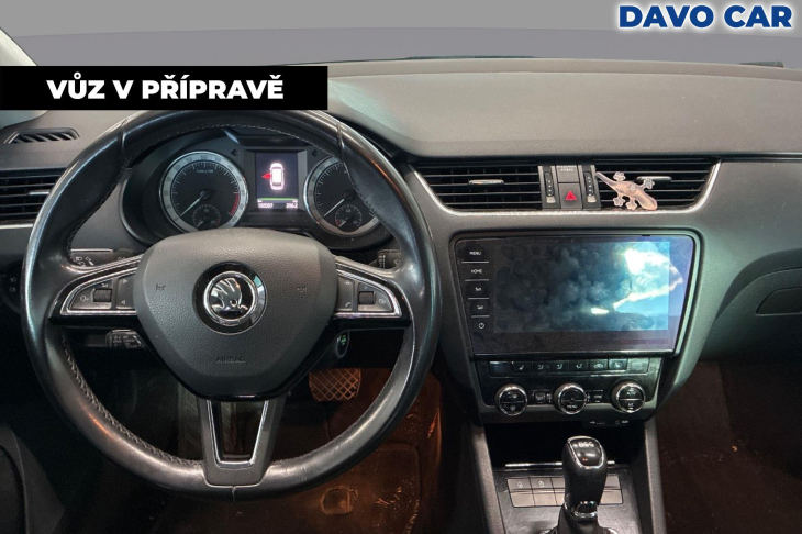Škoda Octavia 1,6 TDI DSG Style+ LED Kůže