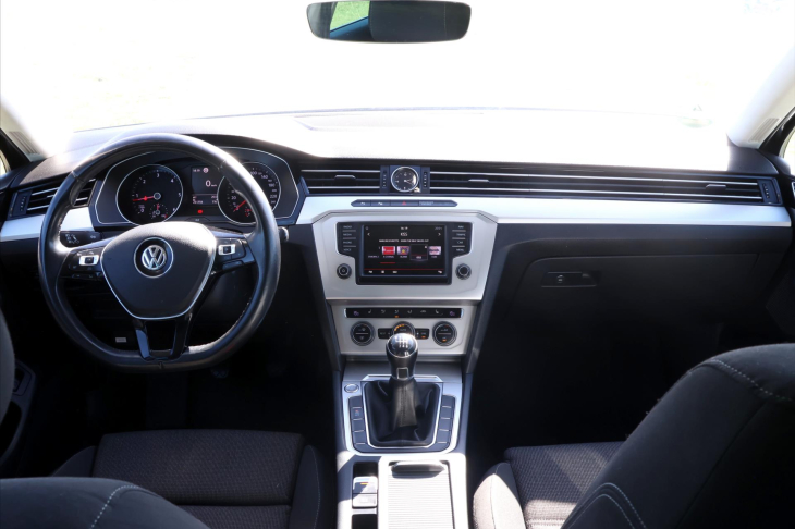 Volkswagen Passat 2.0 TDI 110kW Comfortline