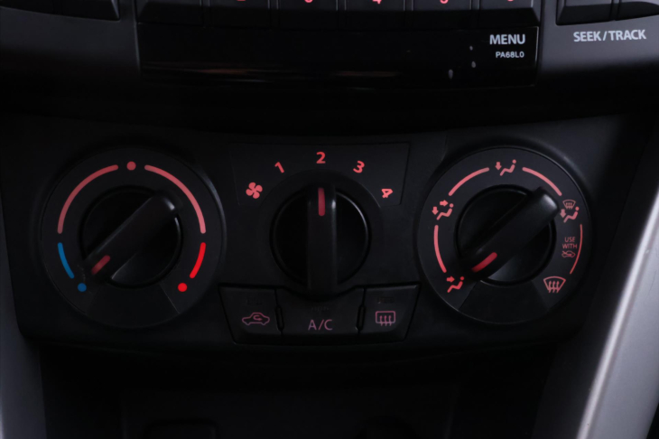 Suzuki Swift 1,2 VVT 66kW Klimatizace 1.Maj