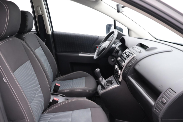 Mazda 5 1,8 i 85kW 7-Míst Serv.K. CZ 100tkm