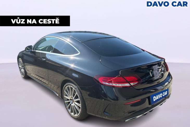 Mercedes-Benz Třídy C 2.0 300d 180kW 4Matic CZ DPH