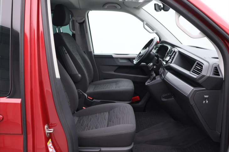 Volkswagen Multivan 2.0 TDI 150kW L 7-Míst DPH