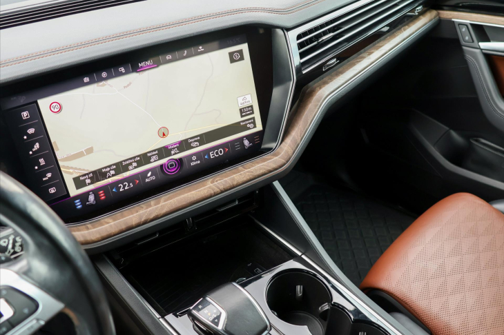 Volkswagen Touareg 3,0 TDI V6 210kW 4M CZ DPH