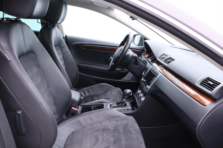 Volkswagen CC 2,0 TDI 130kW DSG 4M CZ