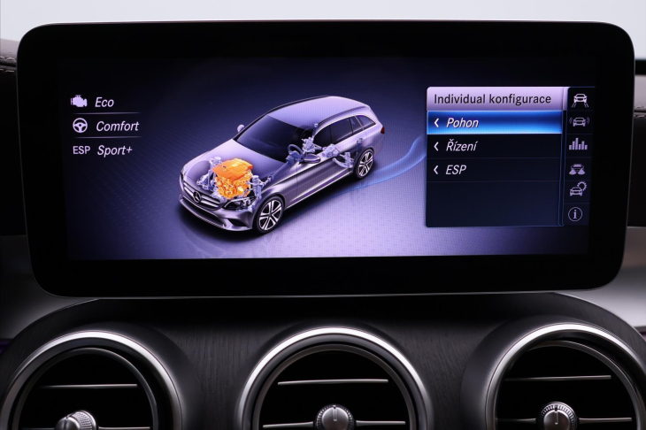 Mercedes-Benz Třídy C 2,0 220d 143kW 4Matic LED