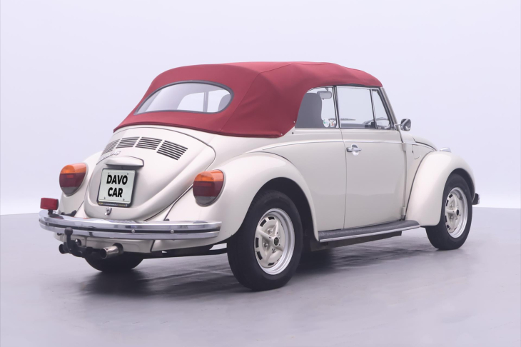 Volkswagen Beetle 1,3 1300 Cabrio