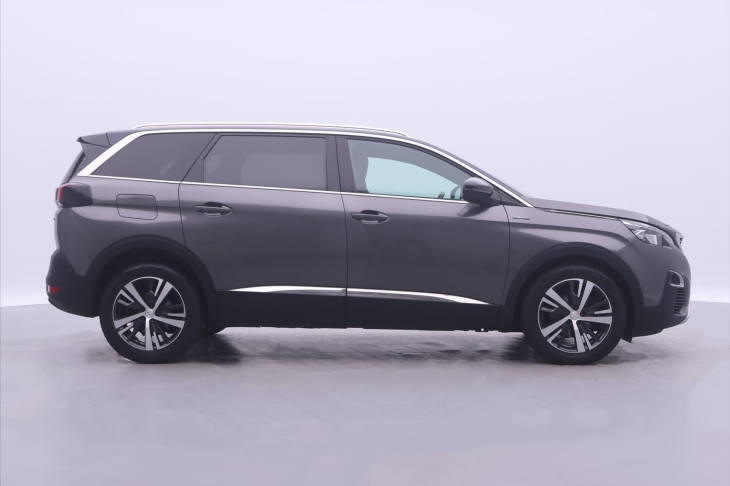 Peugeot 5008 2,0 HDI 110kW GT line LED Navi