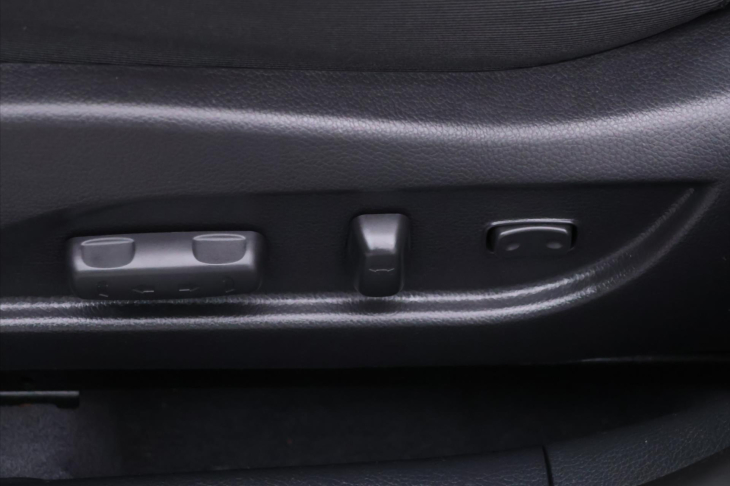 Hyundai i40 1,7 CRDi 104kW Navi CZ