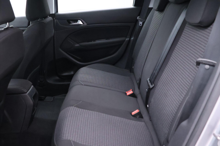 Peugeot 308 1,5 HDI 96kW CZ 1.Maj DPH