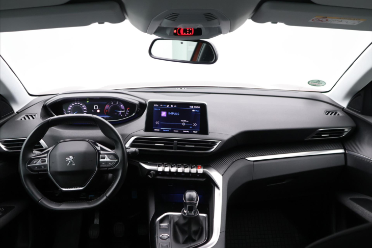 Peugeot 5008 1,5 HDI 96kW 7-Míst CZ DPH